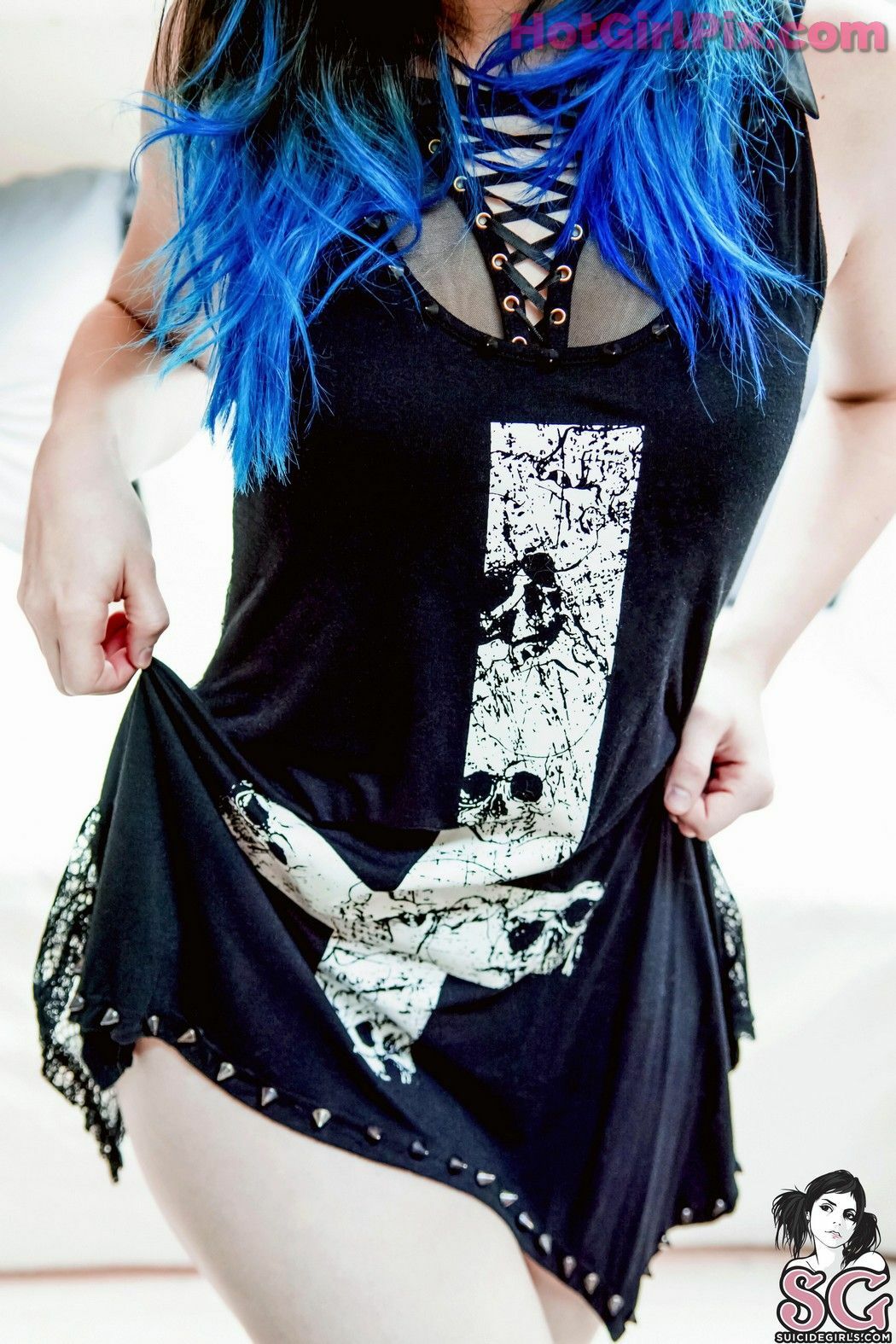 [Suicide Girls] Lovia