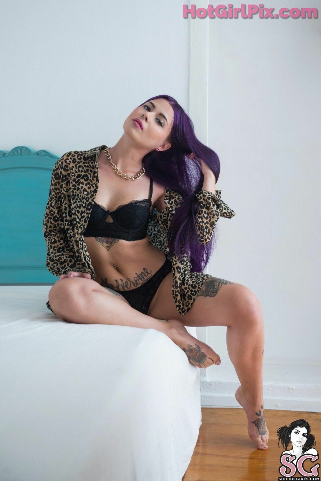 [Suicide Girls] Luna
