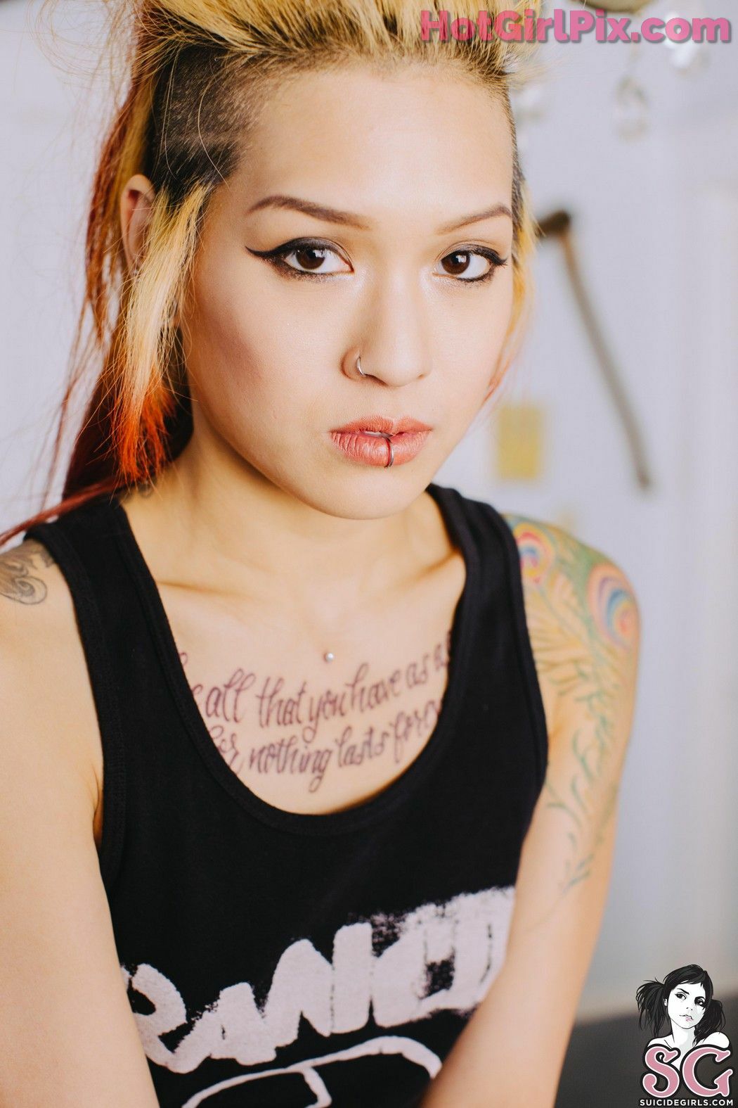 [Suicide Girls] Mahnee