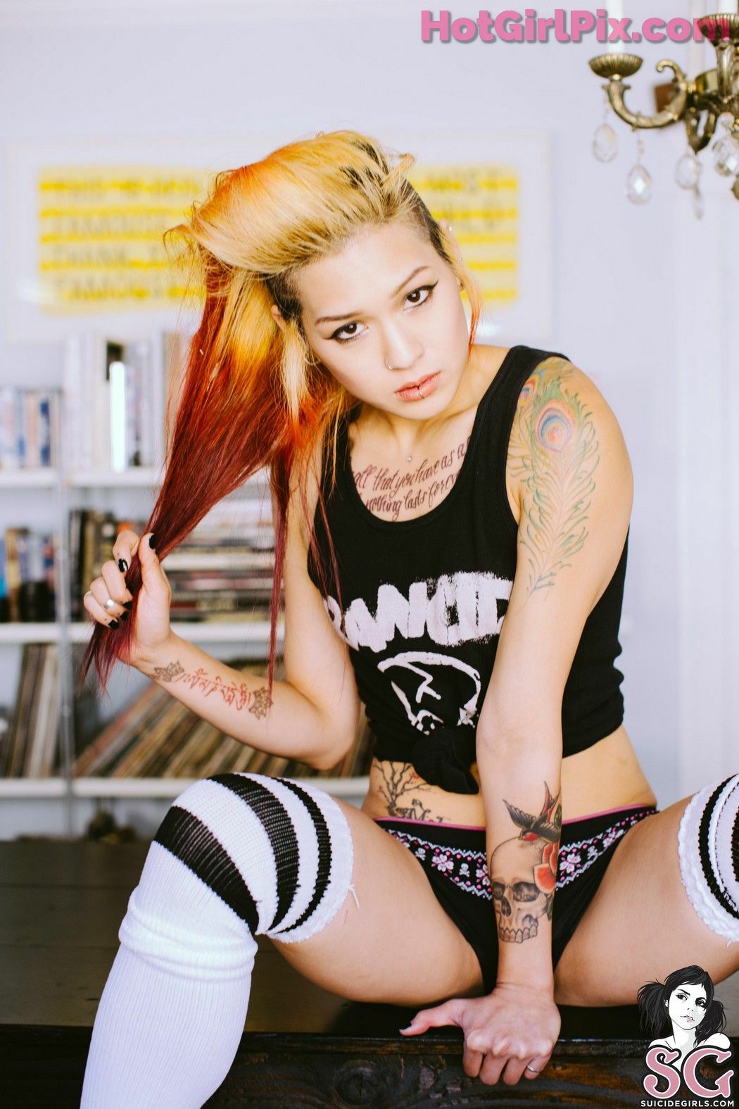 [Suicide Girls] Mahnee