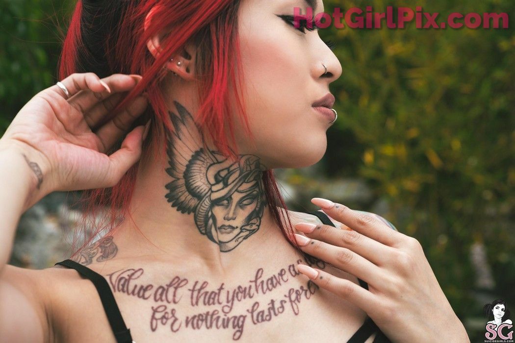 [Suicide Girls] Mahnee
