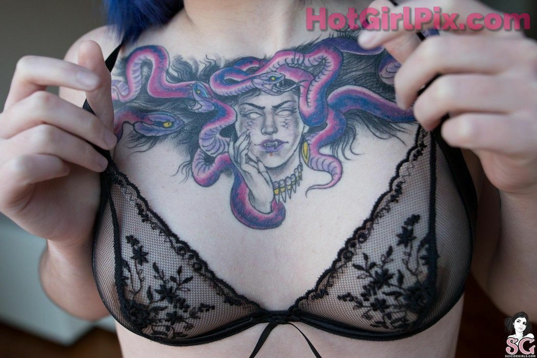 [Suicide Girls] Medusa