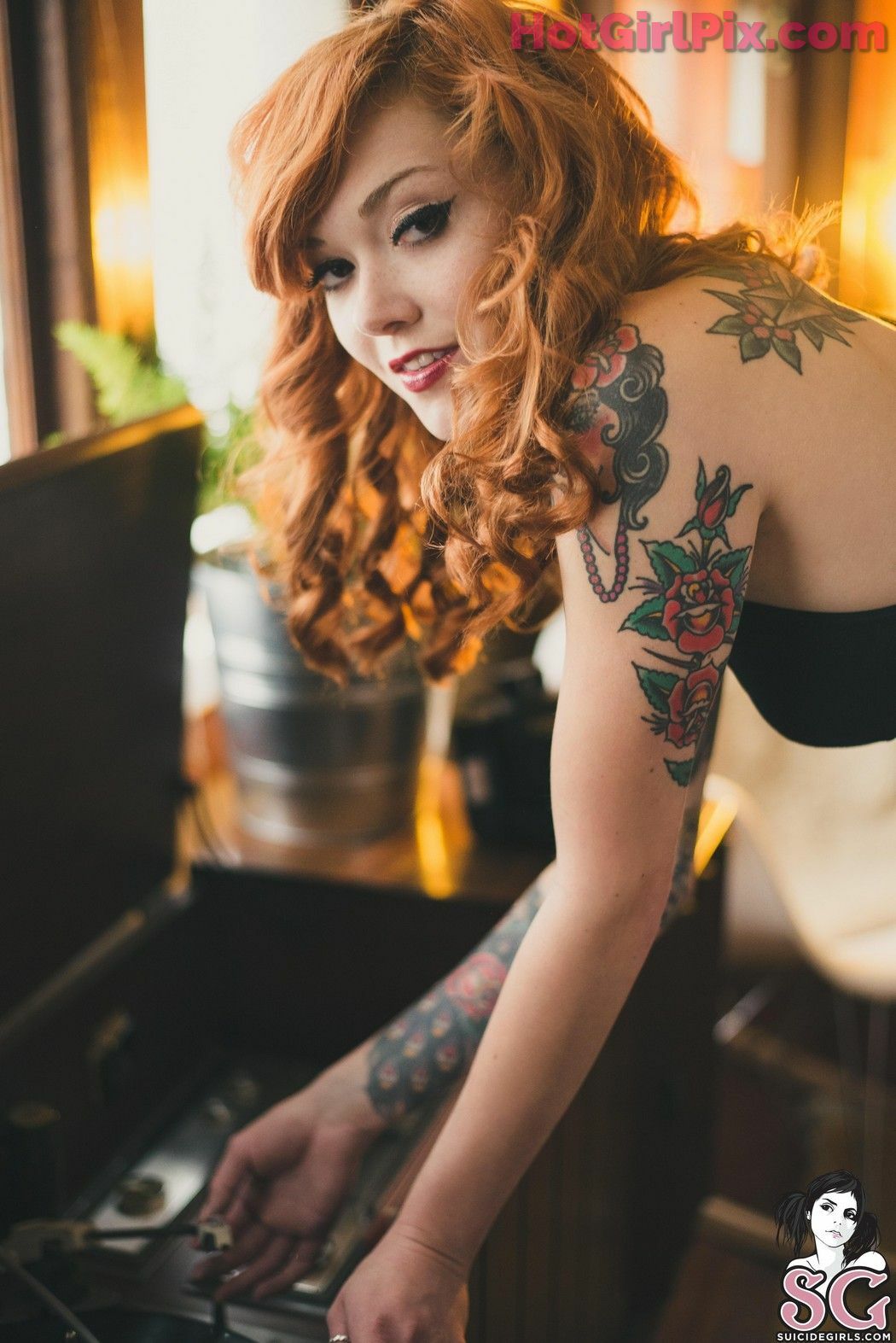[Suicide Girls] maud