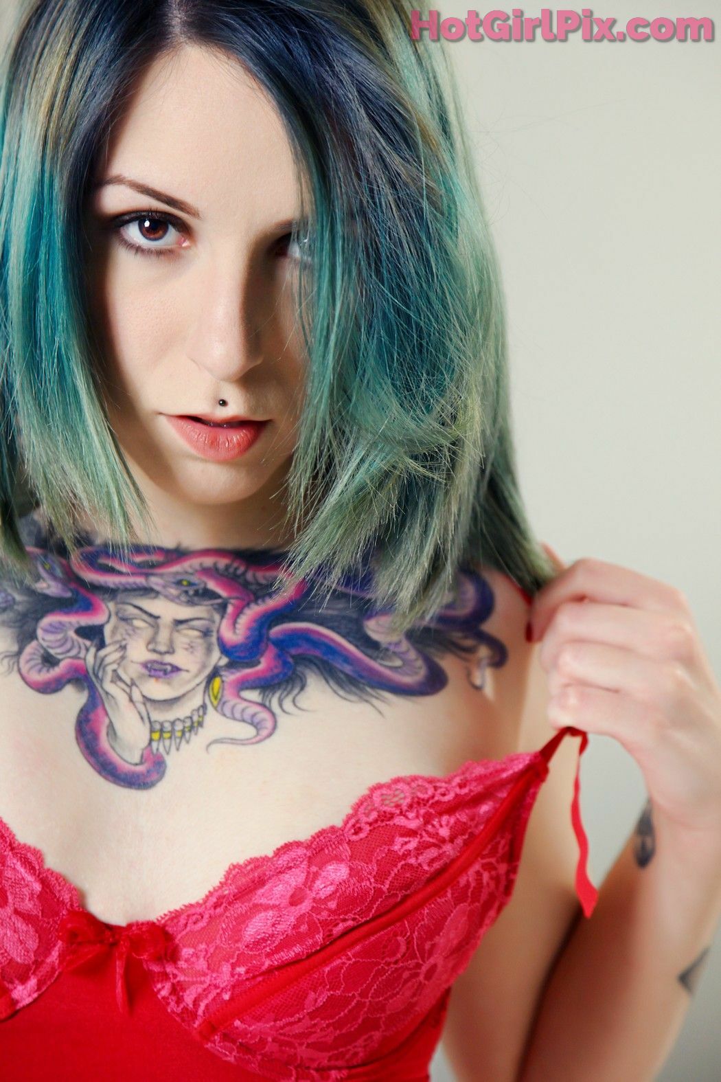 [Suicide Girls] Medusa