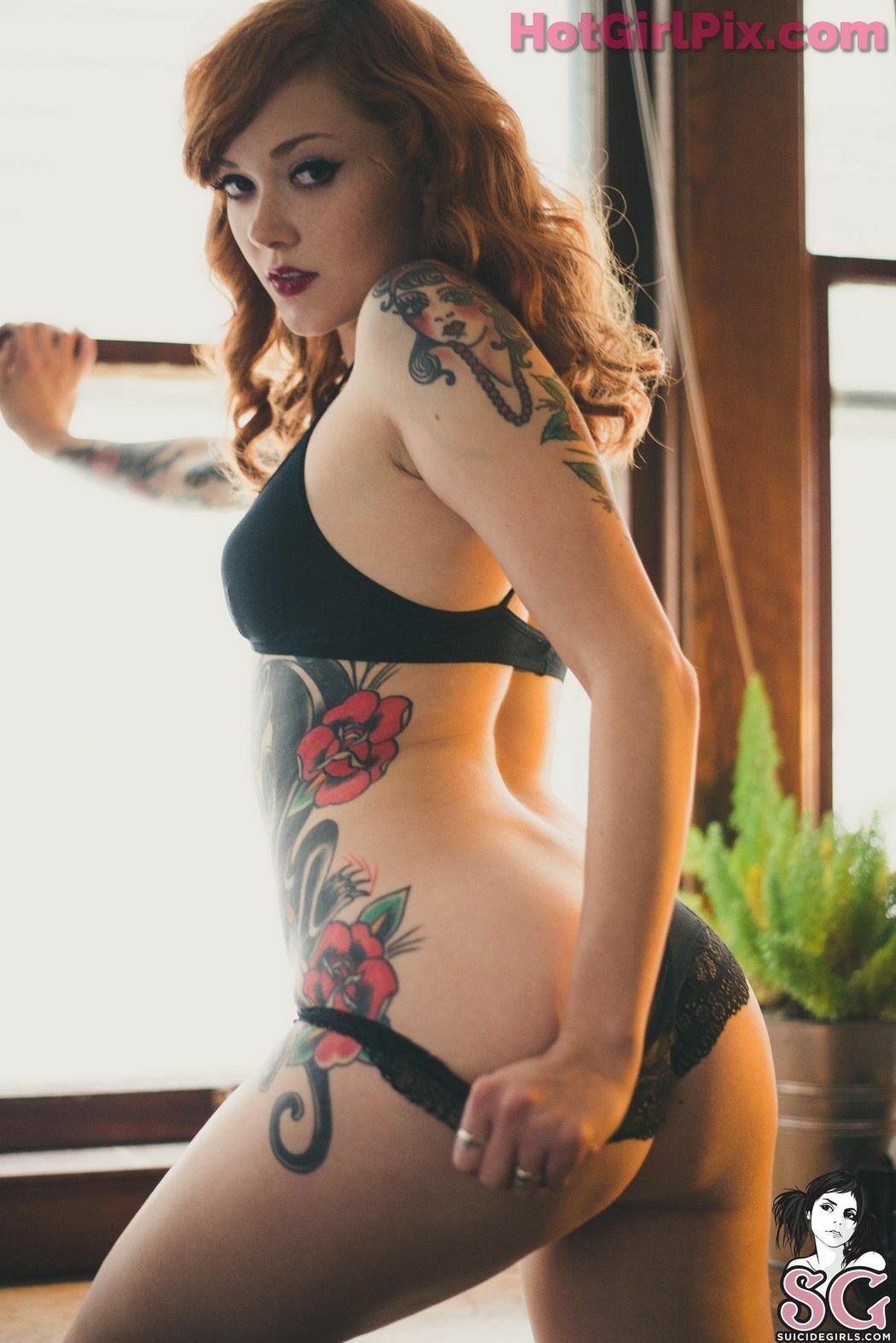 [Suicide Girls] maud