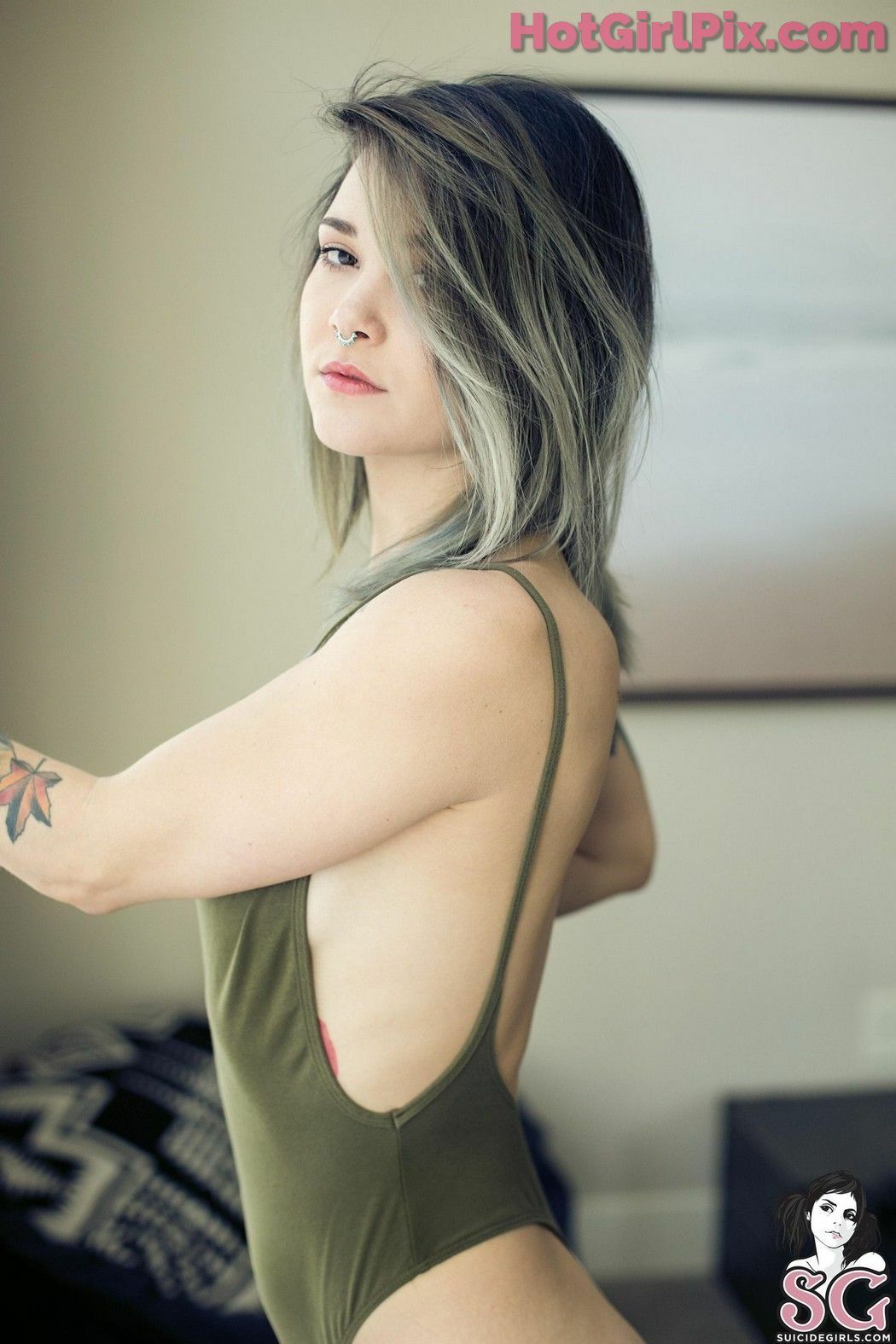 [Suicide Girls] Mernie - Cabin Fever