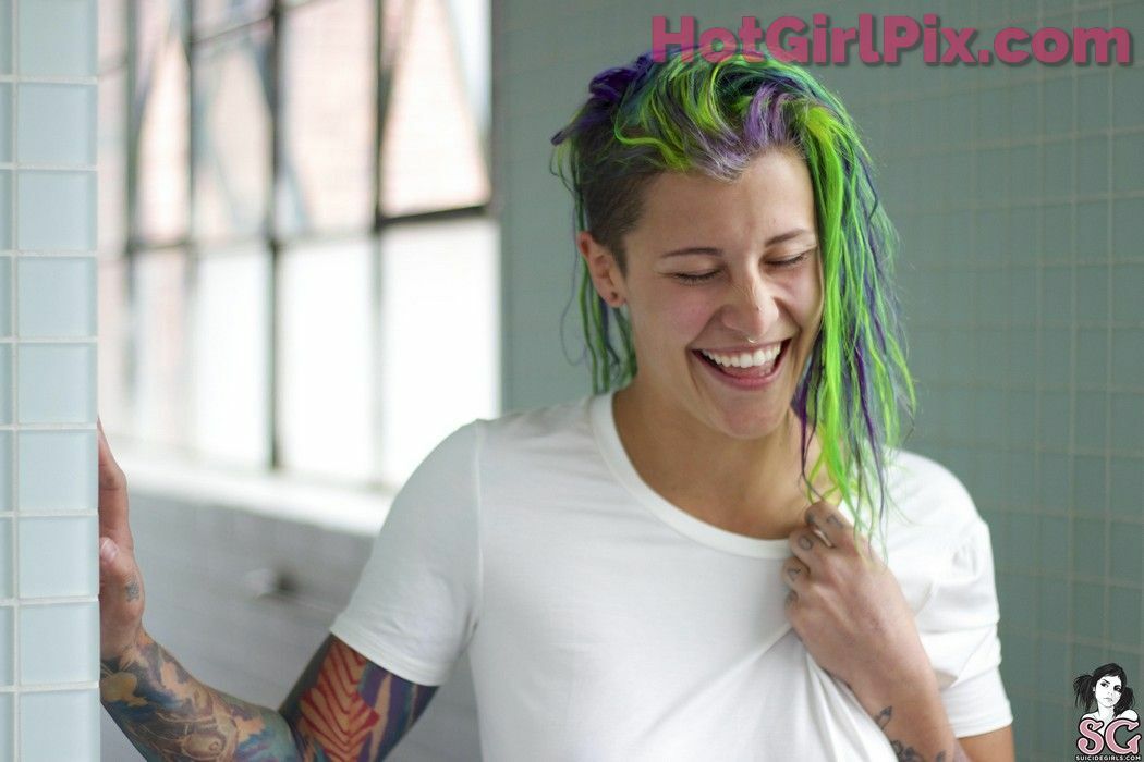 [Suicide Girls] Mg173471