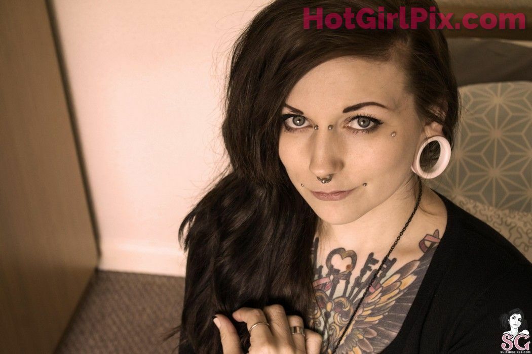 [Suicide Girls] mikaul