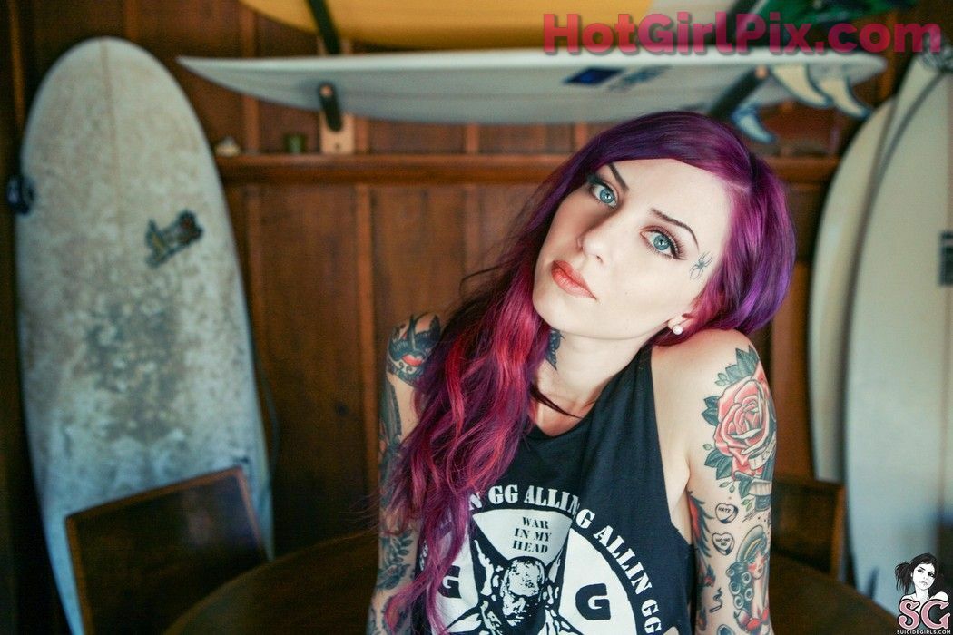 [Suicide Girls] Mizirlou