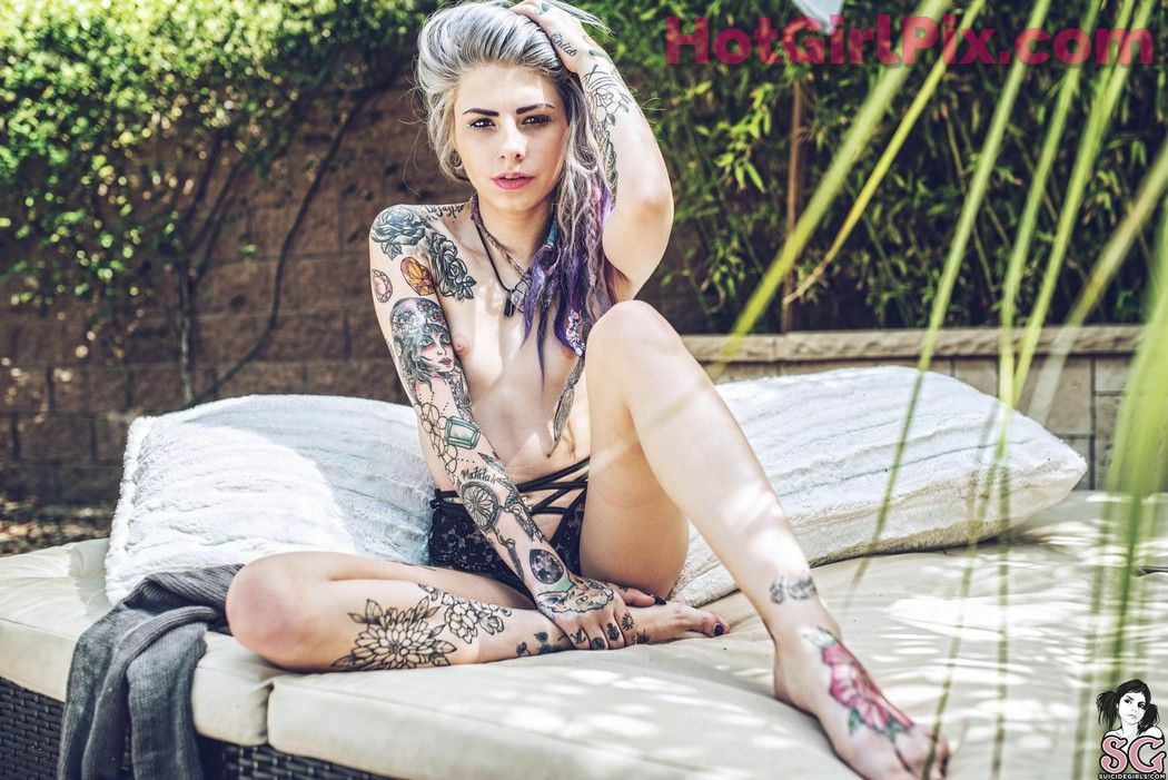 [Suicide Girls] Mjaye