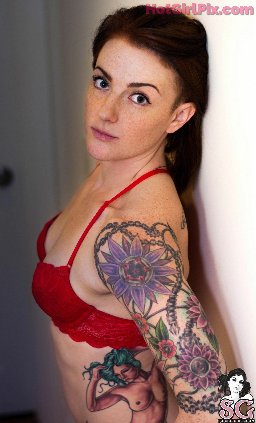 [Suicide Girls] Mjnova