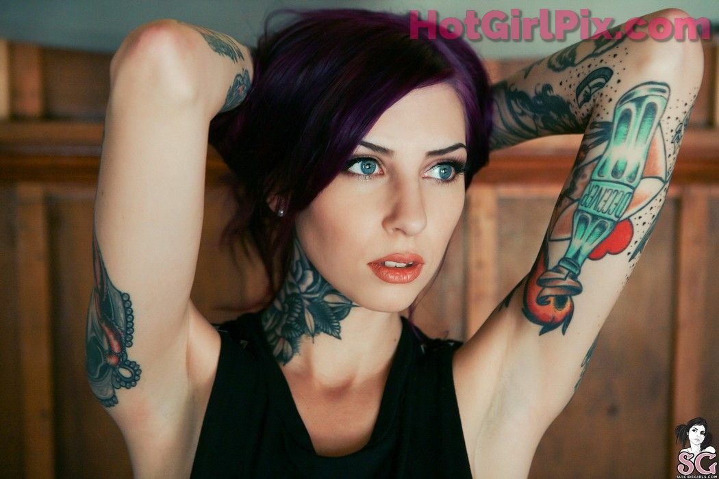 [Suicide Girls] Mizirlou