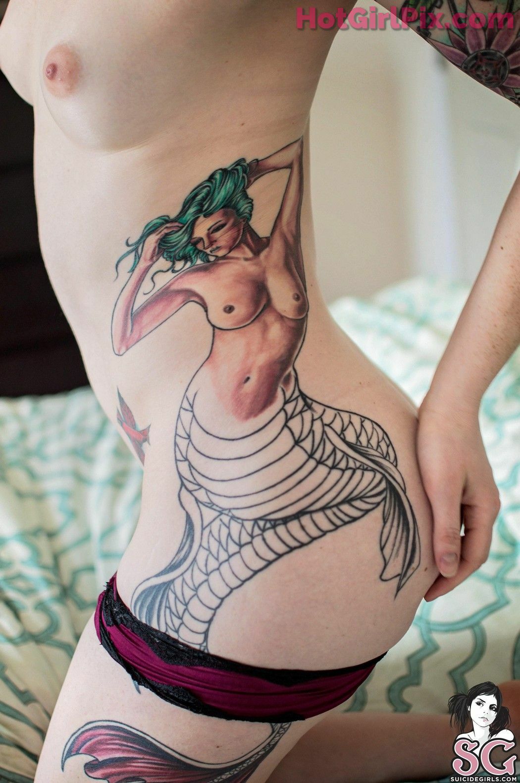 [Suicide Girls] Mjnova