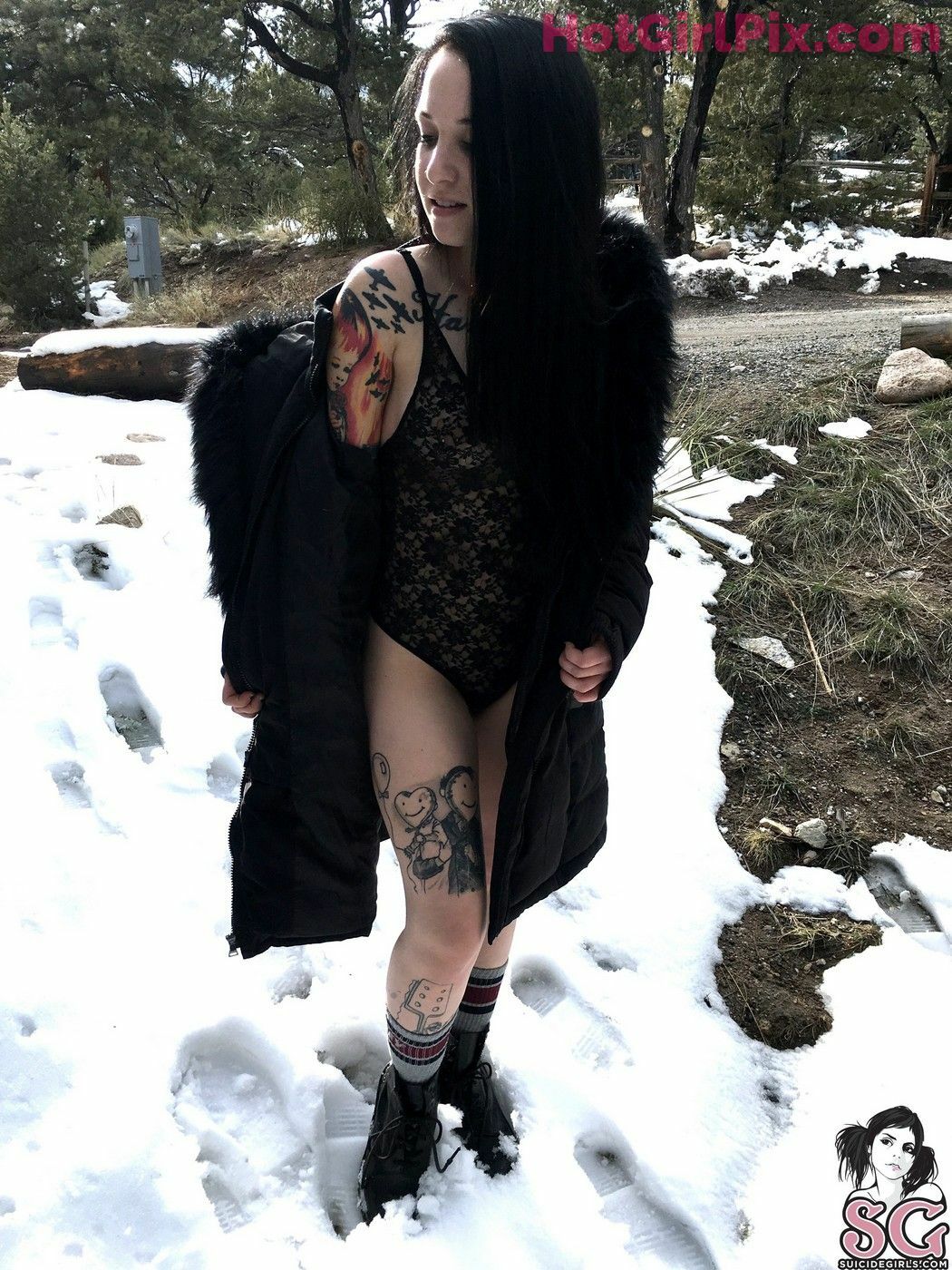 [Suicide Girls] Myni