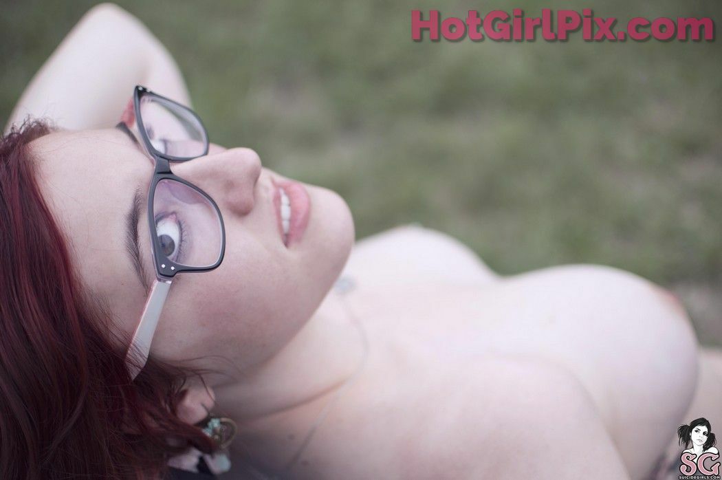 [Suicide Girls] Mouse