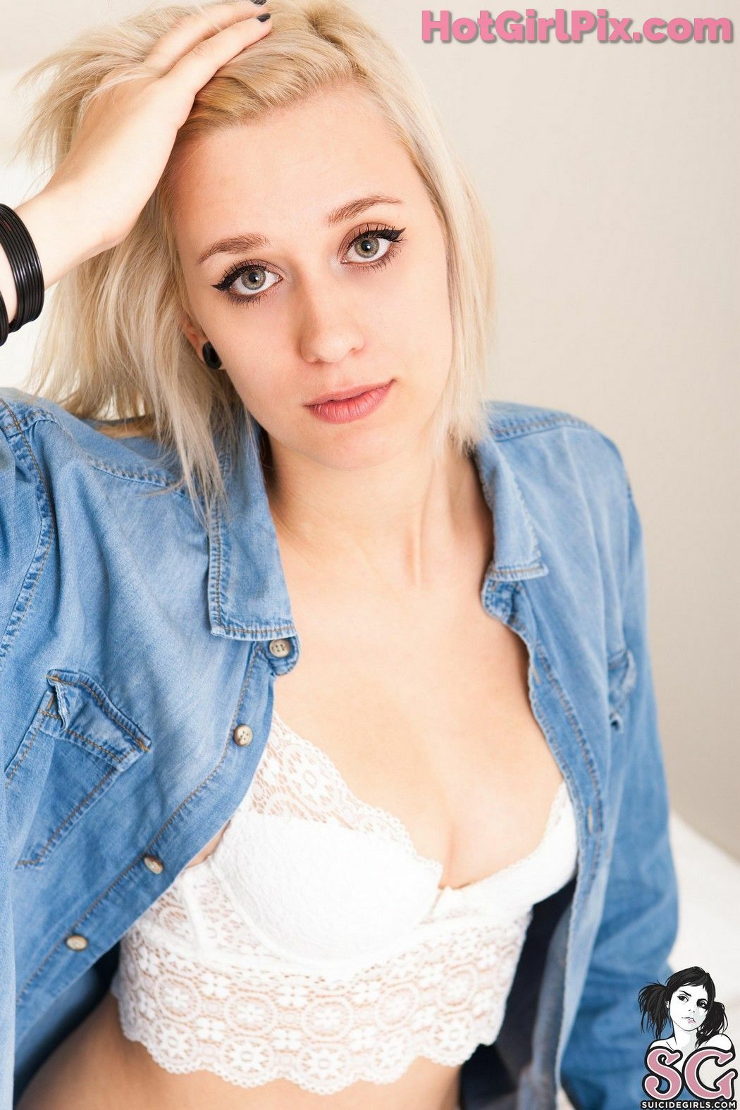 [Suicide Girls] Moenika