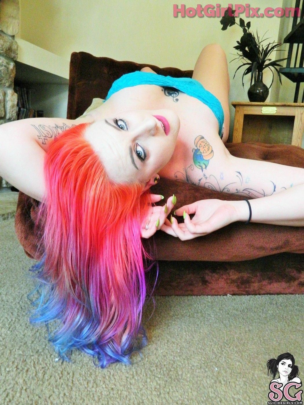 [Suicide Girls] MrsMayhem - Taste Of Summer
