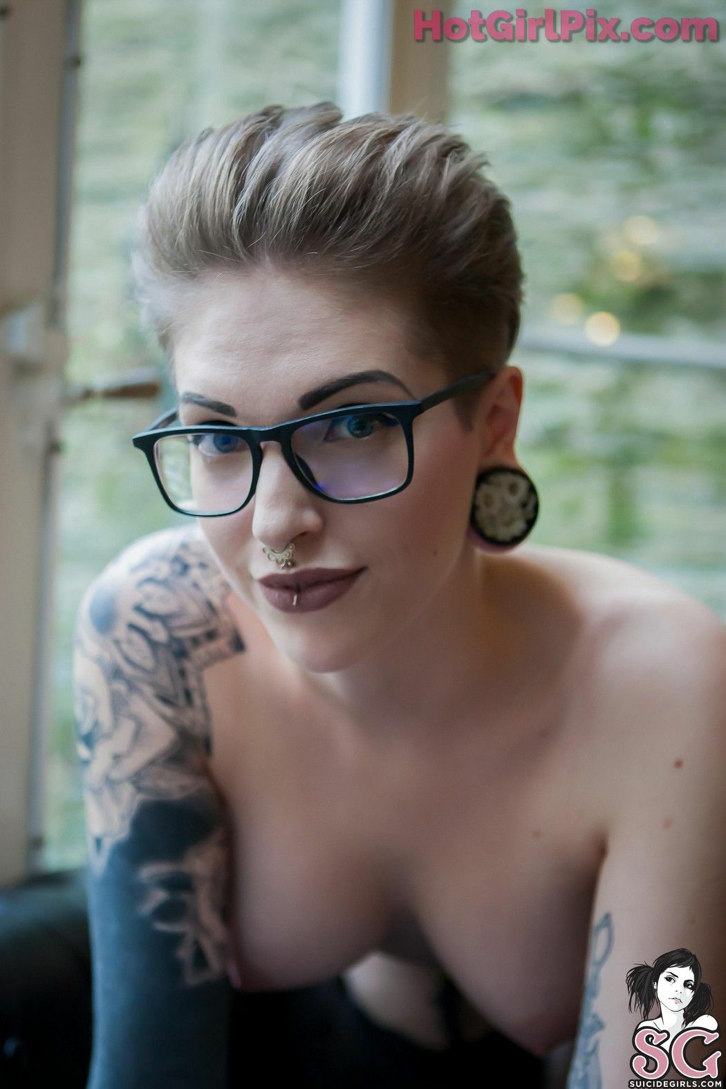 [Suicide Girls] Ninety