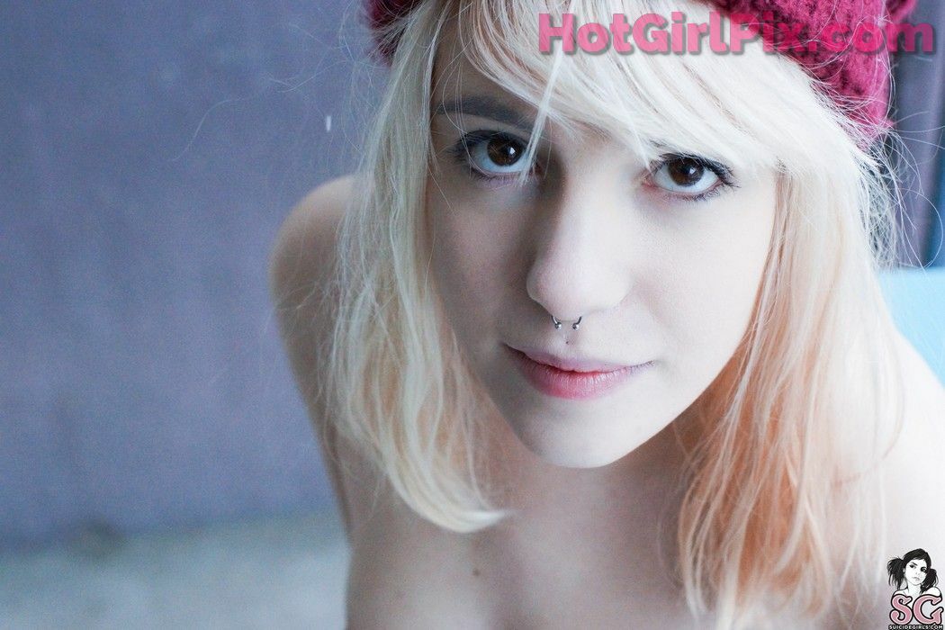 [Suicide Girls] Nur Cover Photo