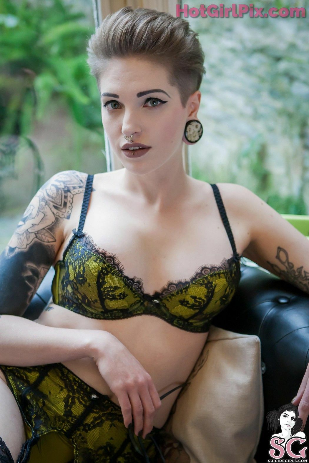 [Suicide Girls] Ninety
