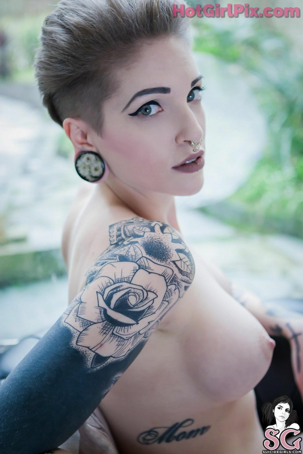 [Suicide Girls] Ninety