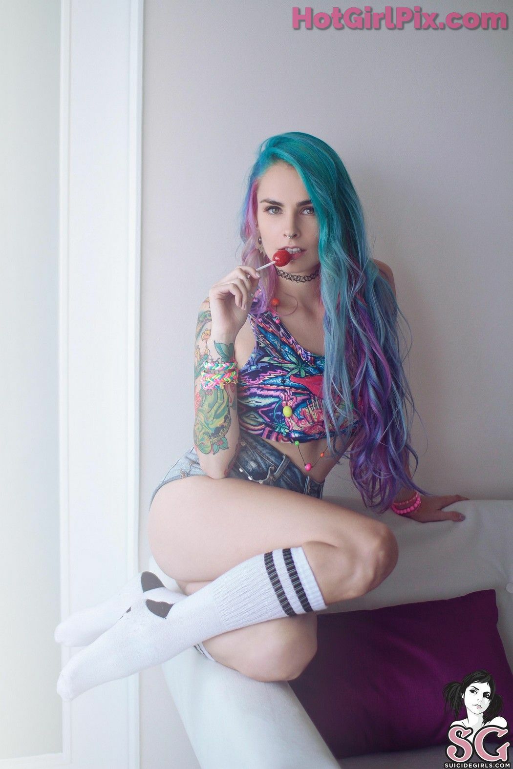 [Suicide Girls] Paloma - Tomorrow Never Knows