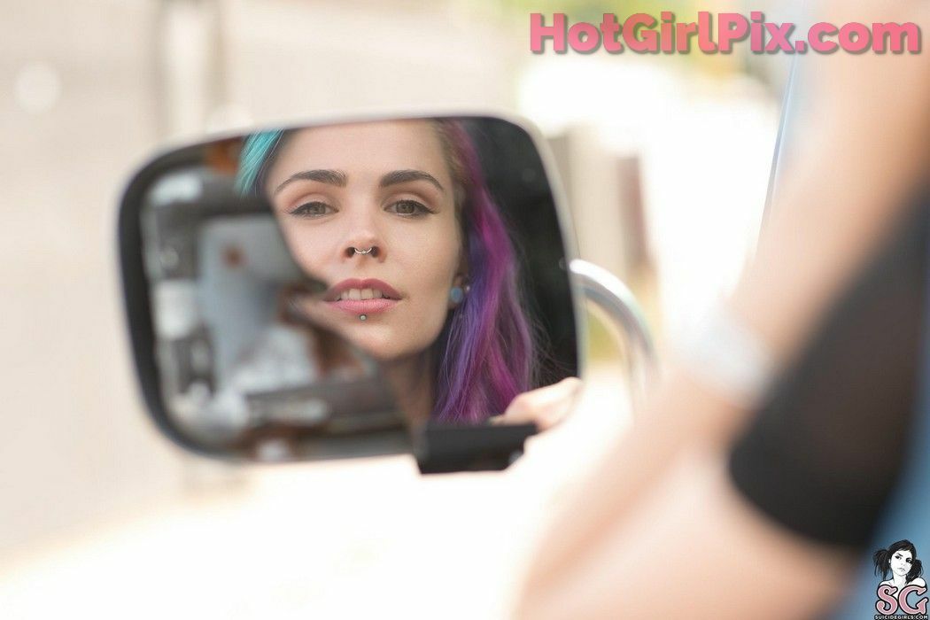 [Suicide Girls] Paloma - Magical Mystery Tour