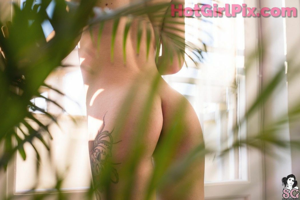[Suicide Girls] Pandub - Soulsilver