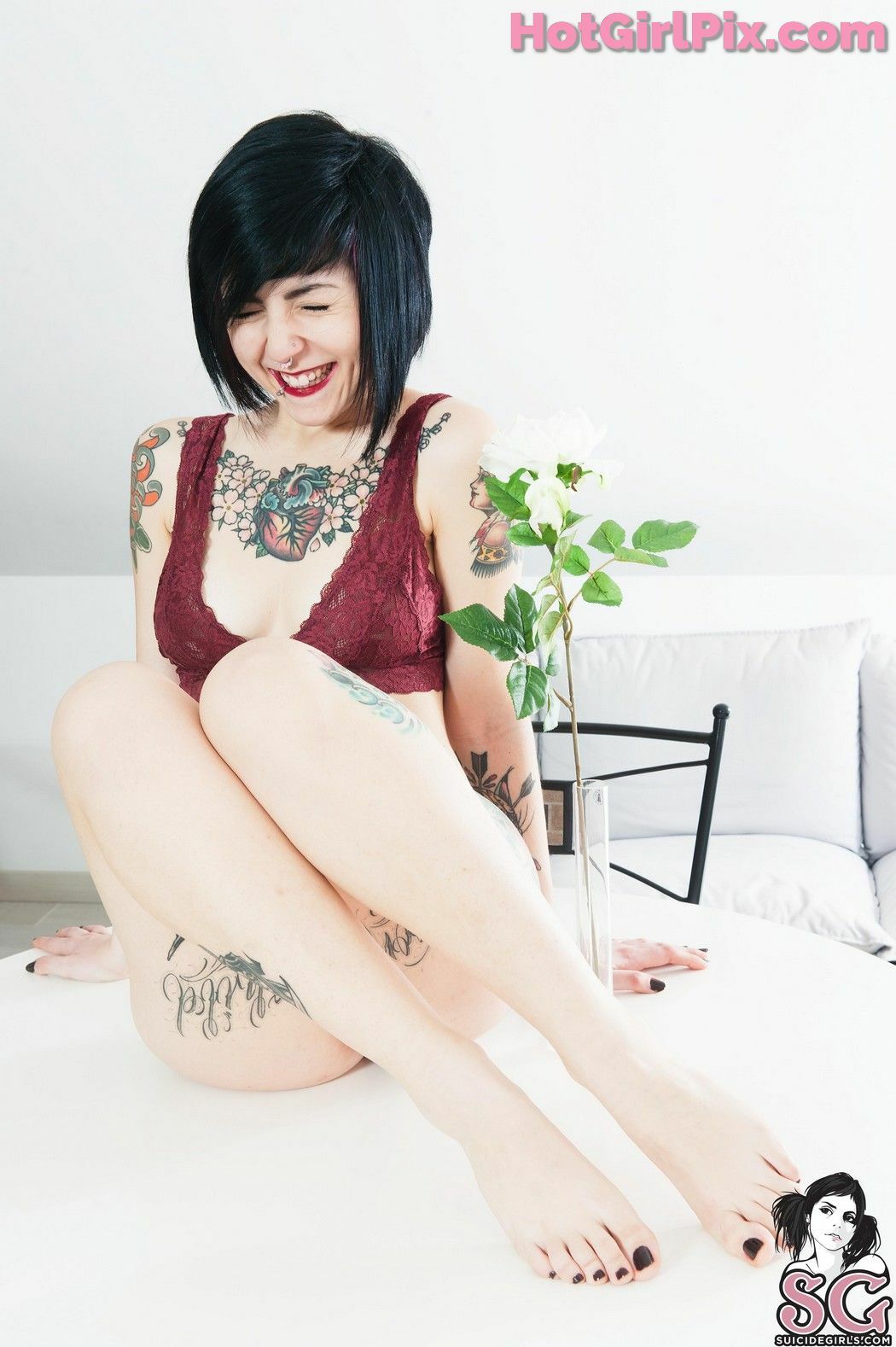 [Suicide Girls] Pandub - Burugōnyu
