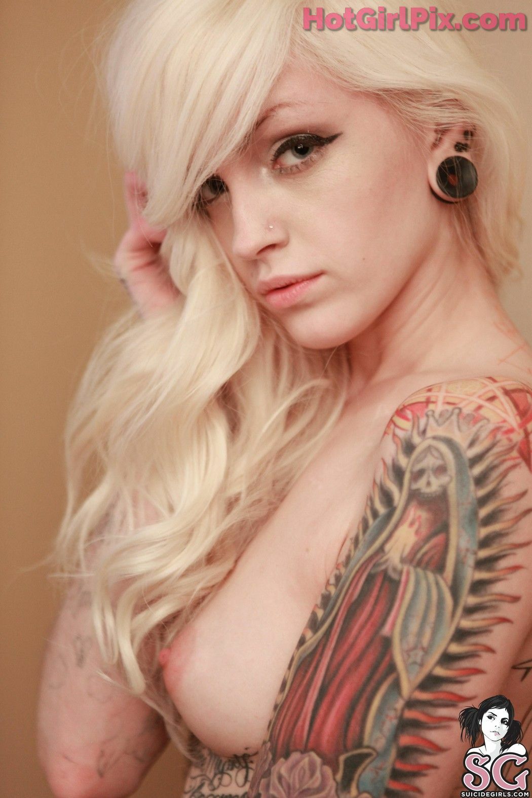 [Suicide Girls] Patton - Blonde Ambition