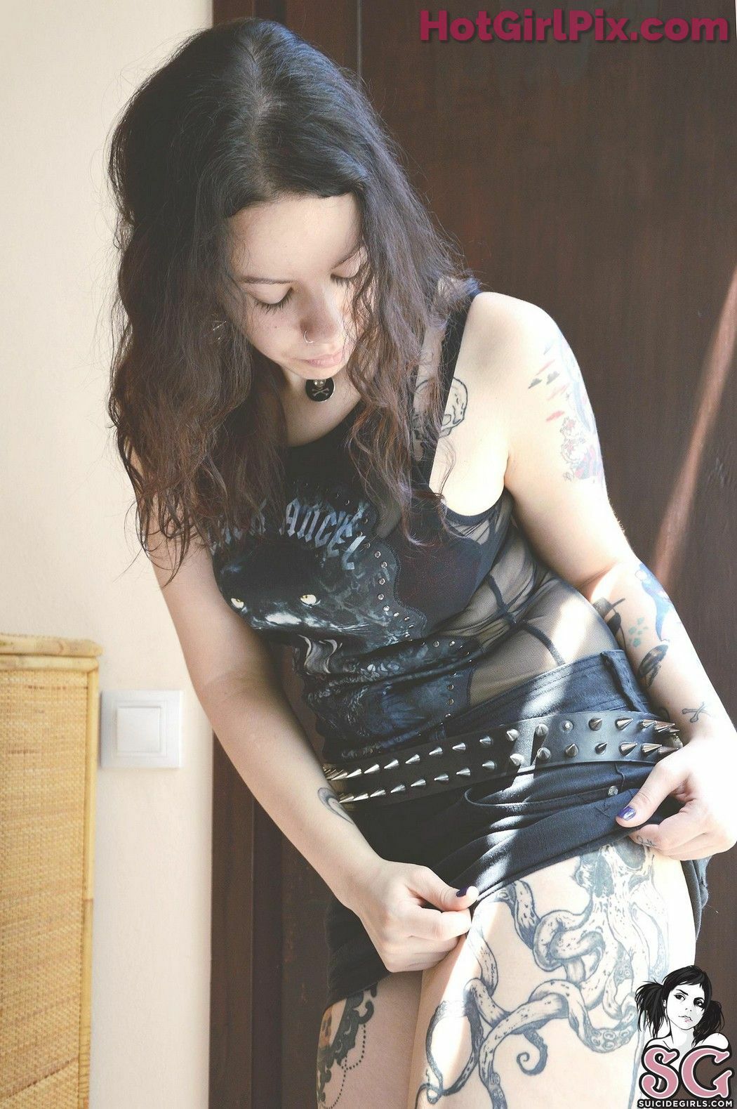 [Suicide Girls] Palmi
