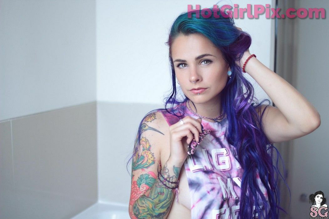 [Suicide Girls] Paloma - Across the Universe