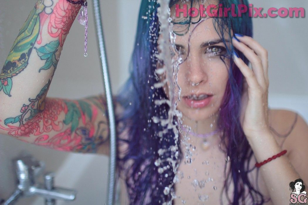 [Suicide Girls] Paloma - Across the Universe