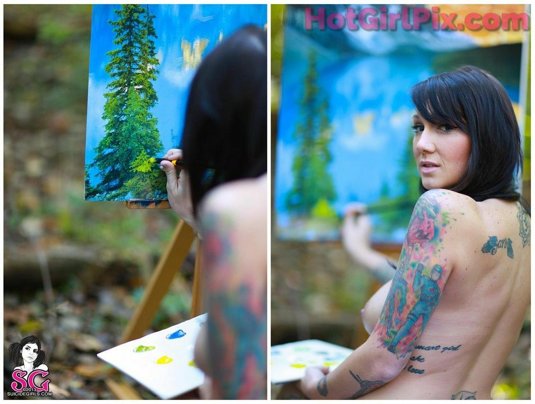 [Suicide Girls] Phecda - Boob Ross