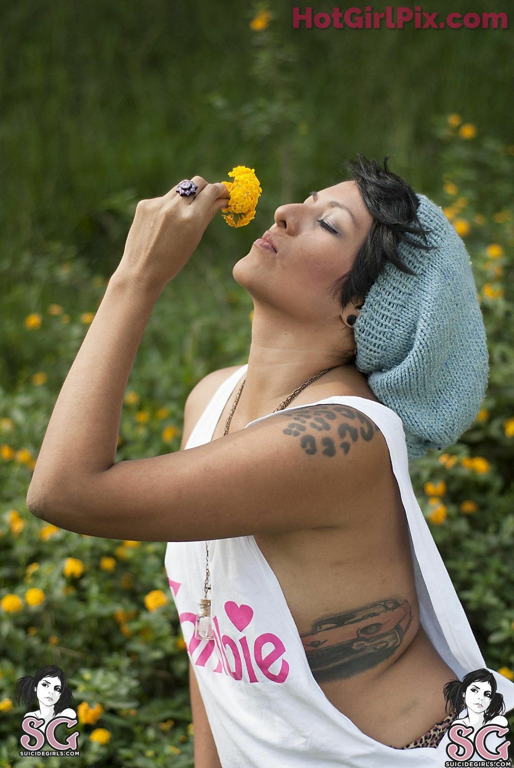 [Suicide Girls] Peligro