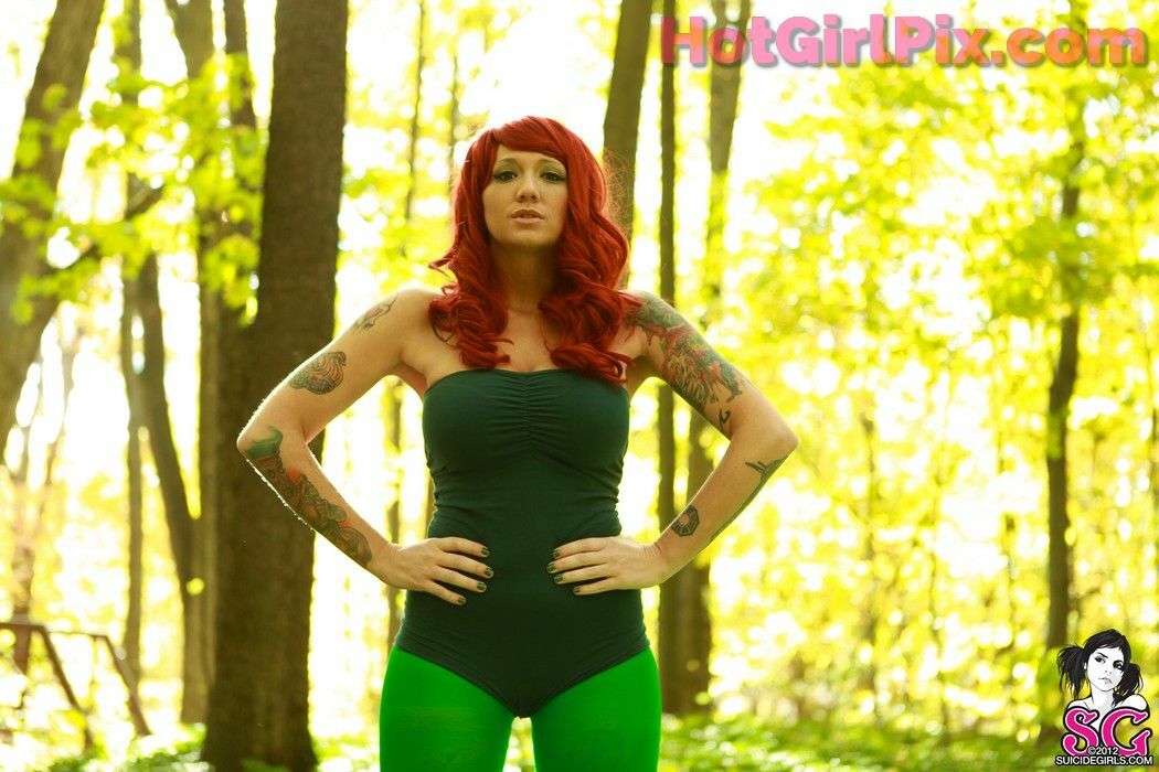 [Suicide Girls] Phecda - Poison Ivy