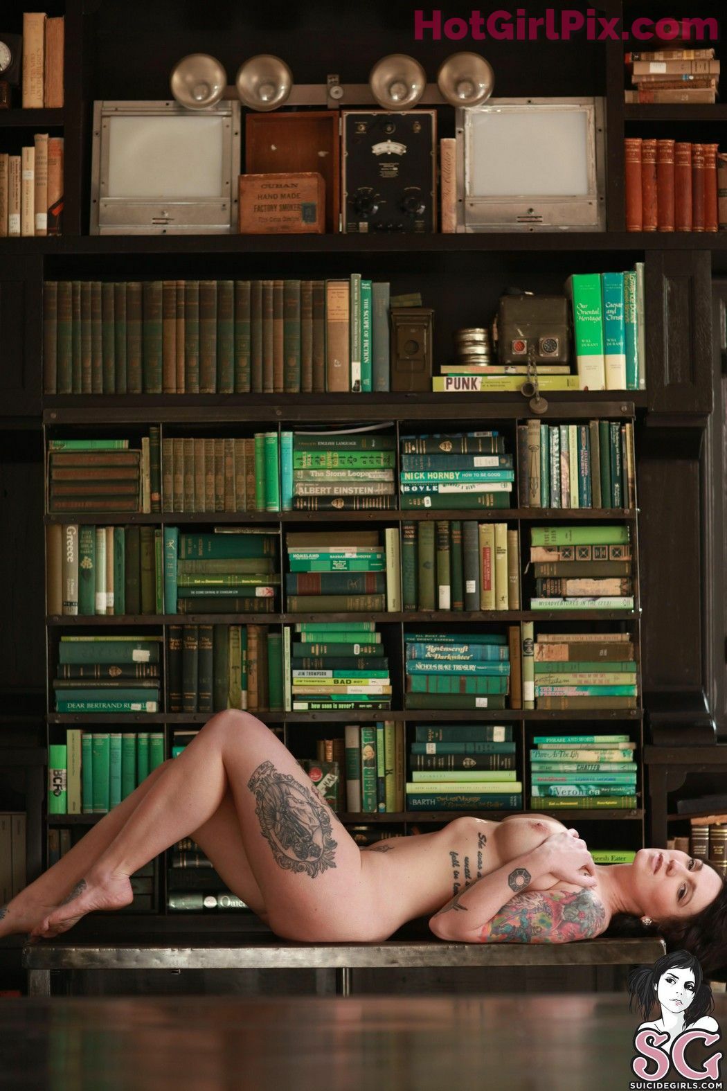 [Suicide Girls] Phecda - Lover of Truth