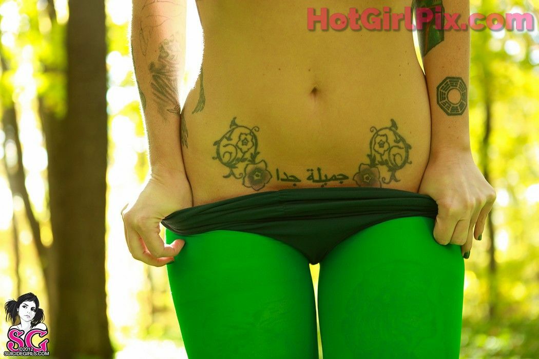 [Suicide Girls] Phecda - Poison Ivy
