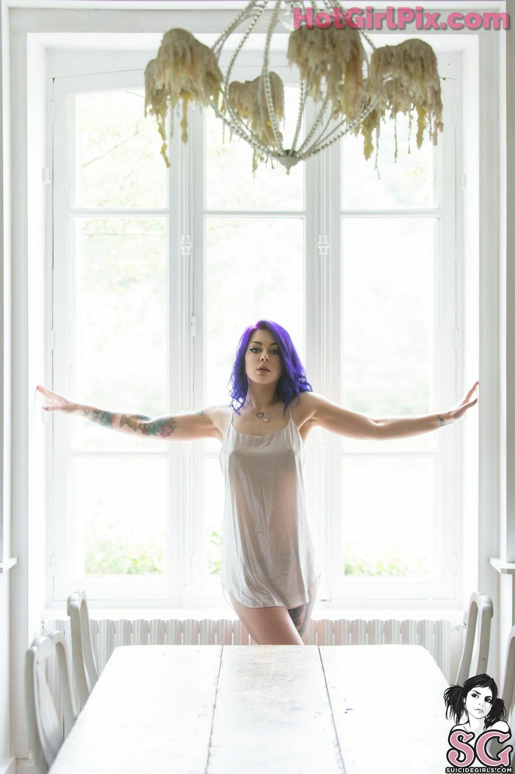 [Suicide Girls] plum - Ambedo