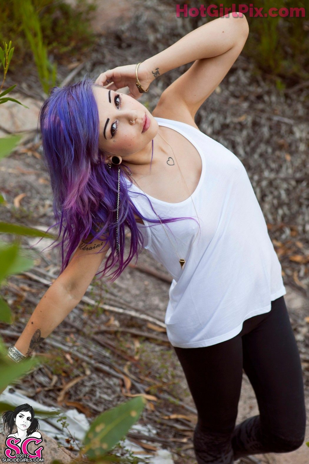 [Suicide Girls] Plum - Forest Shine