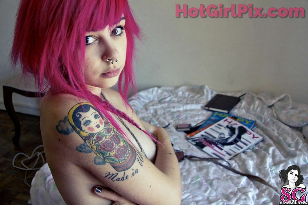 [Suicide Girls] Plum - Sweet Morning