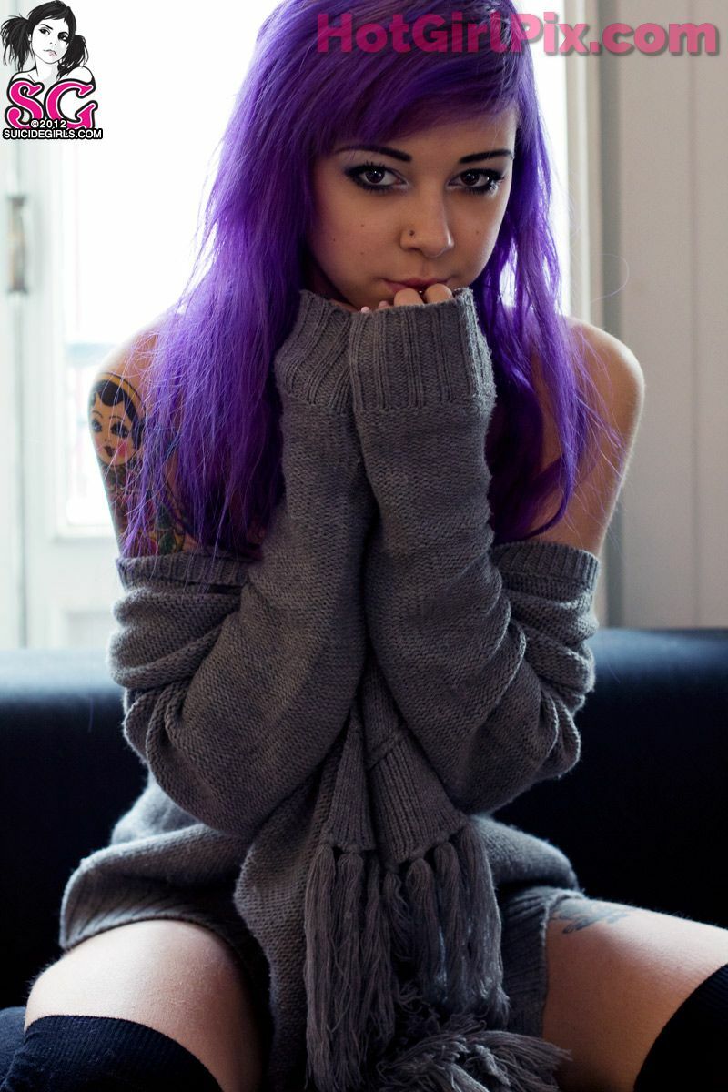 [Suicide Girls] Plum - Violet Poison