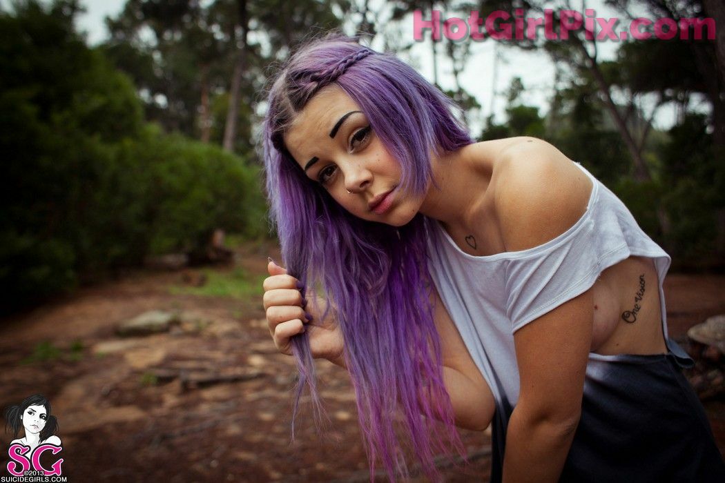 [Suicide Girls] Plum - Wild Fox
