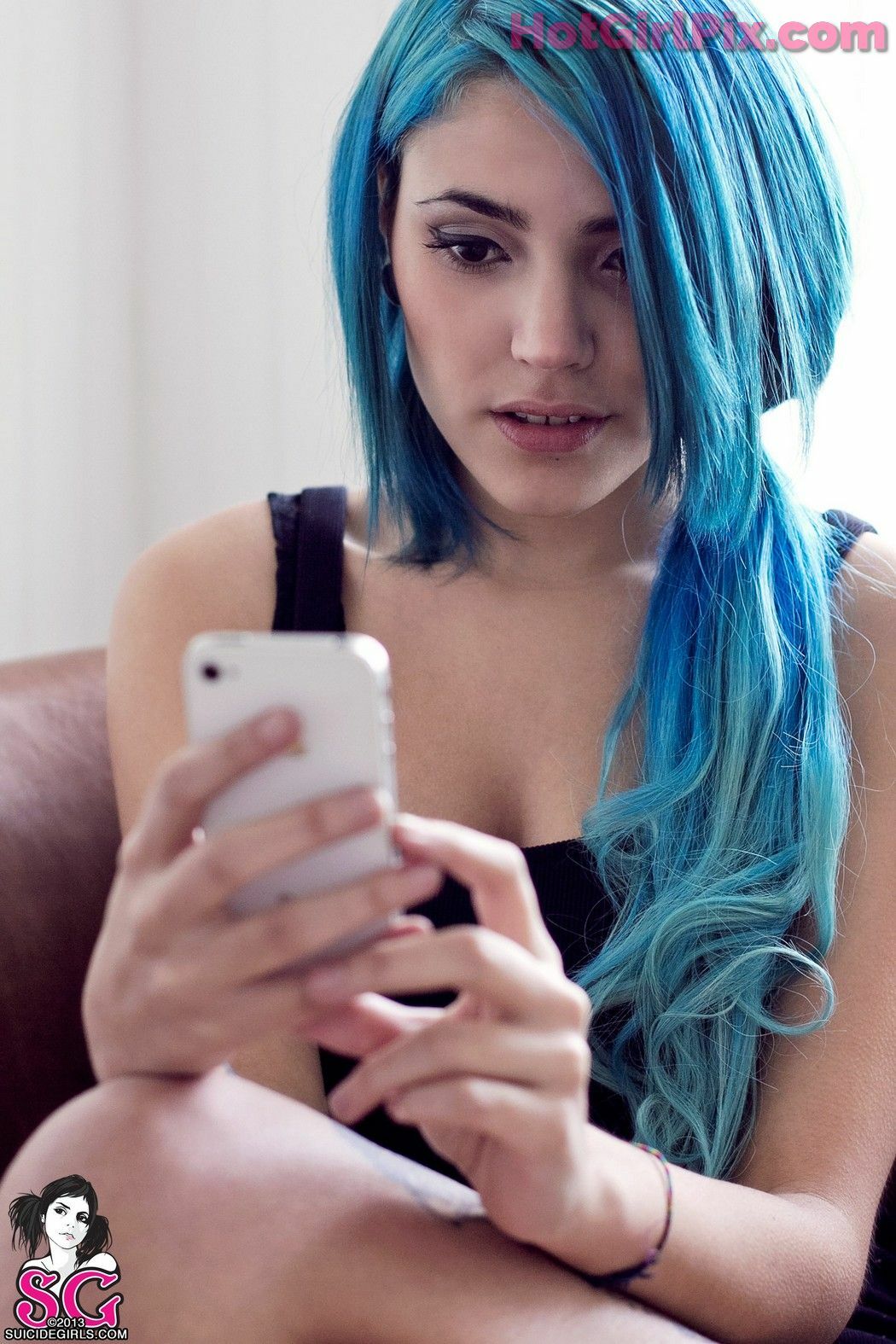 [Suicide Girls] Plum - Lets Date