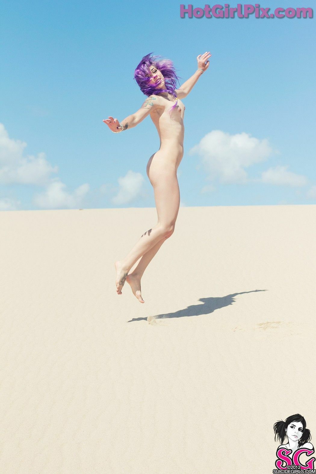 [Suicide Girls] Plum - Lost in the Wind