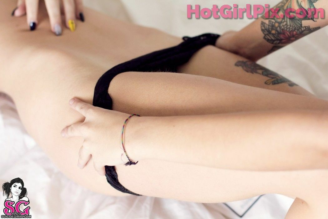 [Suicide Girls] Plum - Lets Date