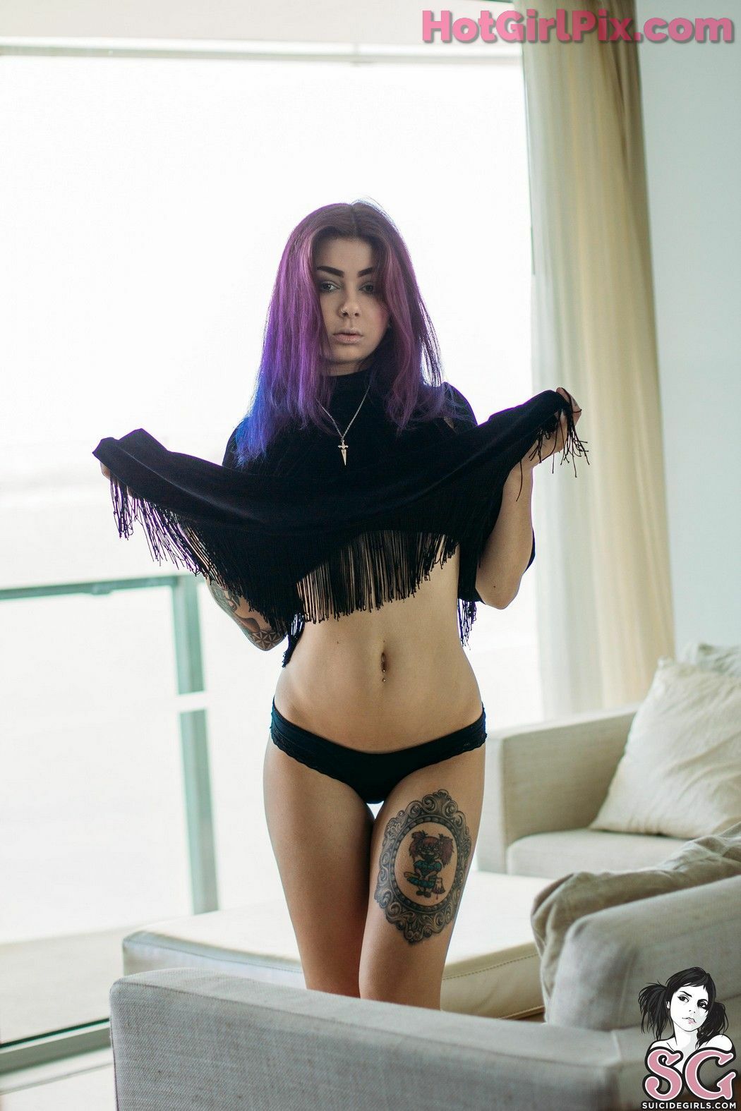 [Suicide Girls] Plum - Goth Wino