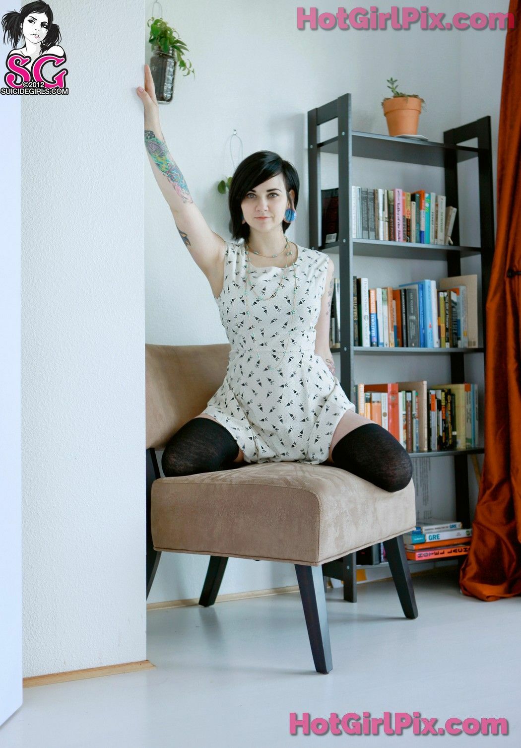 [Suicide Girls] Quinne - Amorous