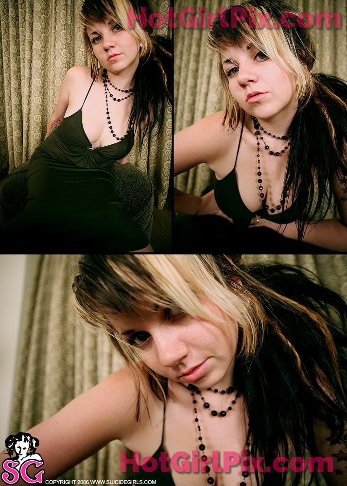[Suicide Girls] Quinne - Green