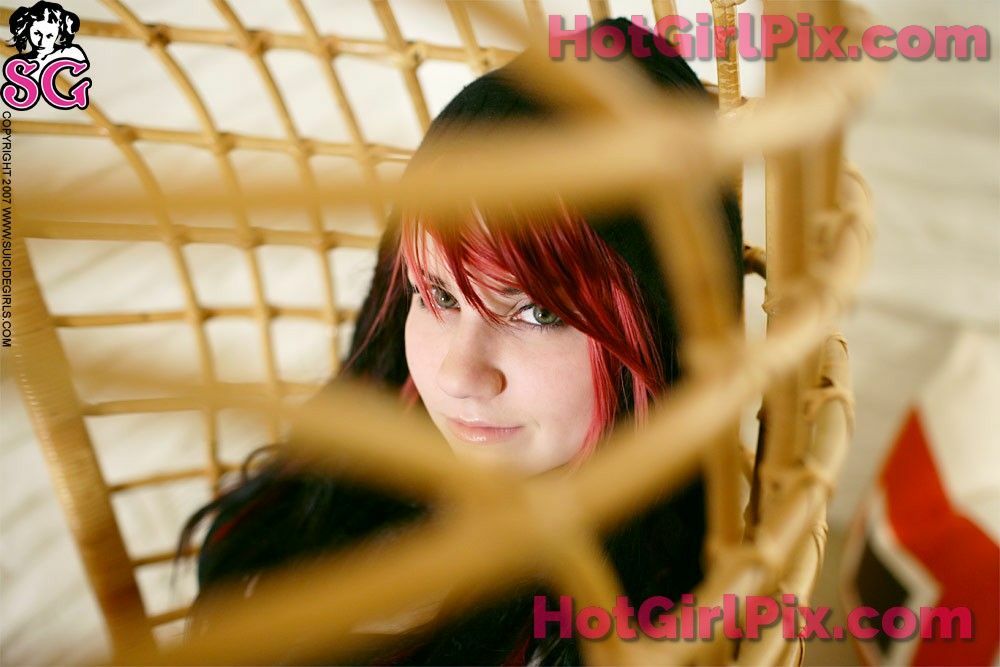[Suicide Girls] Quinne - Bamboo Chair